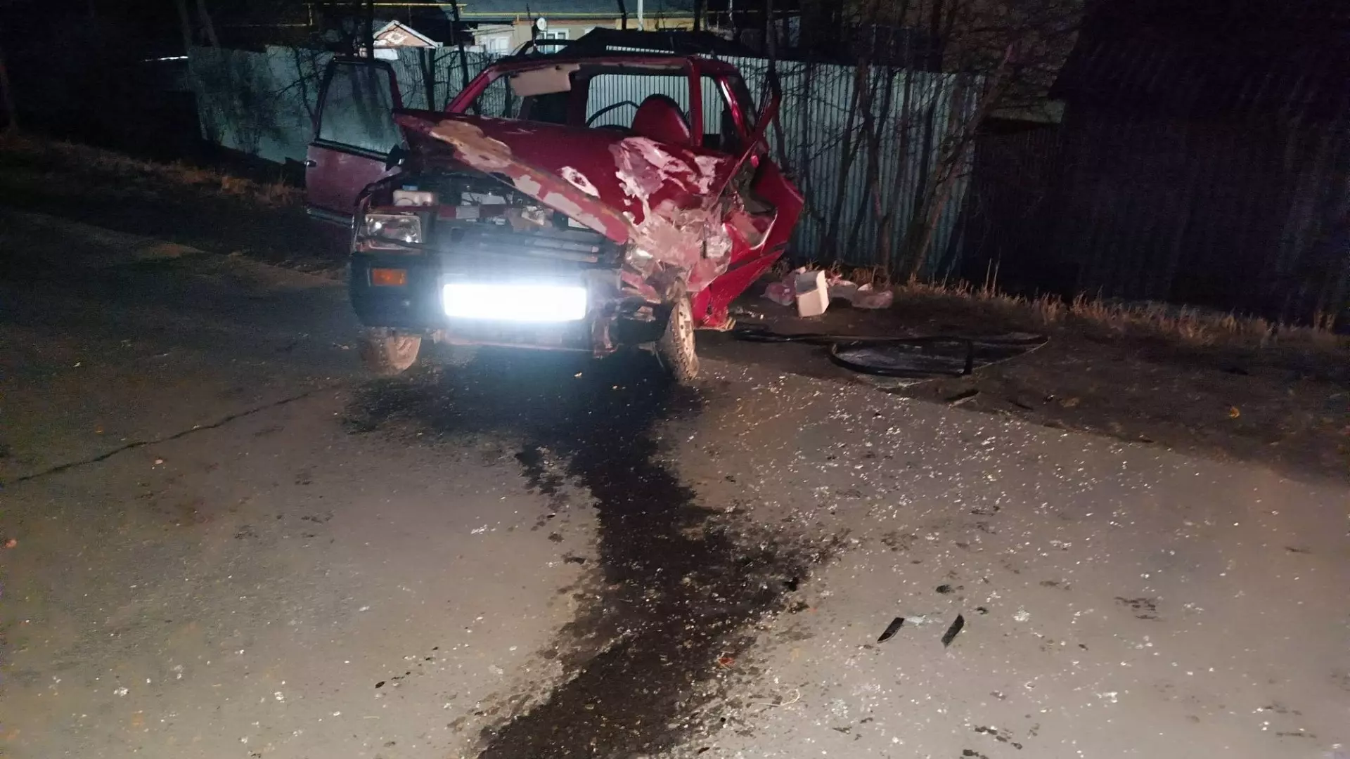 Пожилой водитель «Оки» погиб при столкновении с «КамАЗом»
