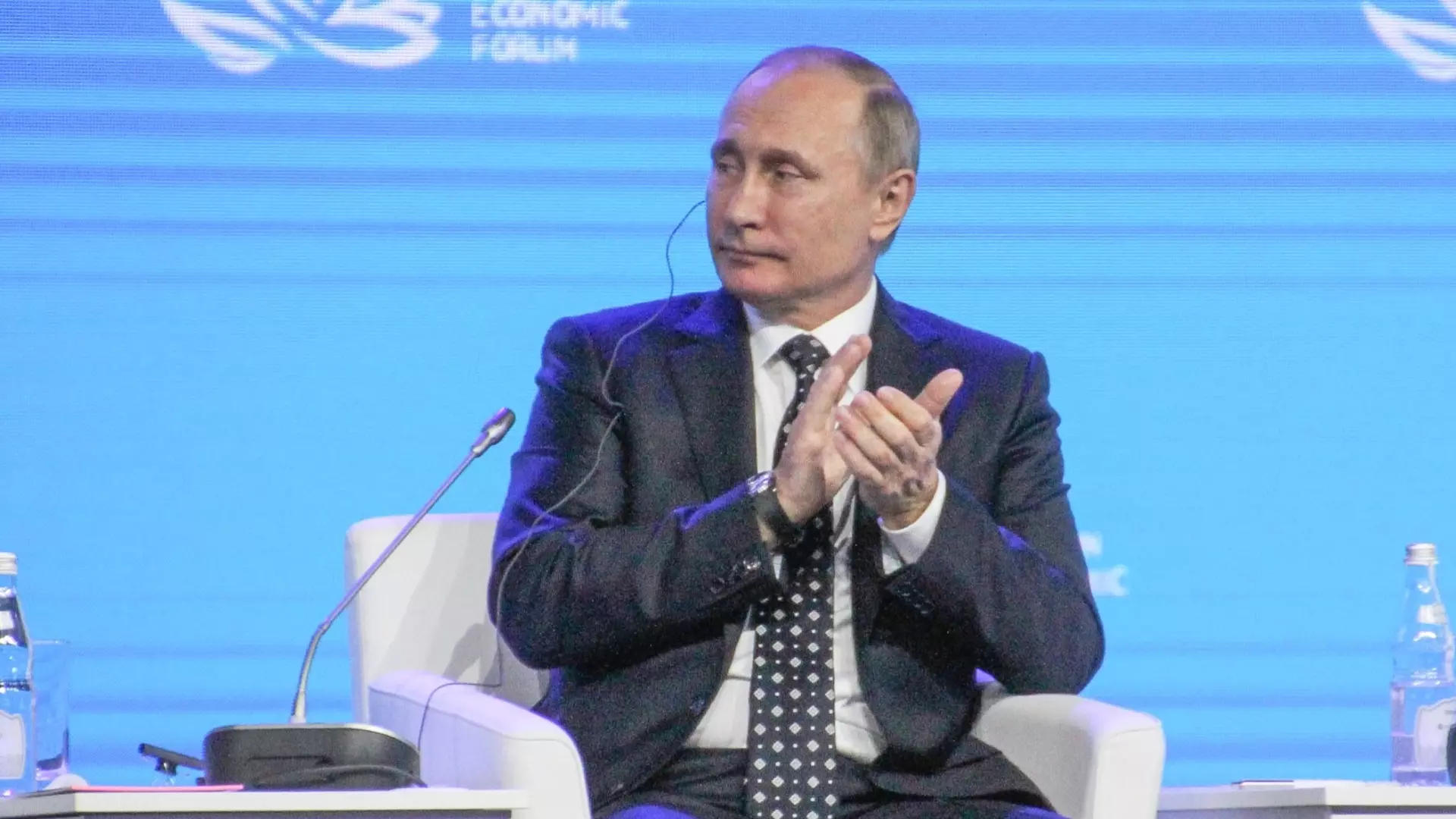 В поддержку Путина было собрано в 10 раз больше подписей, чем необходимо