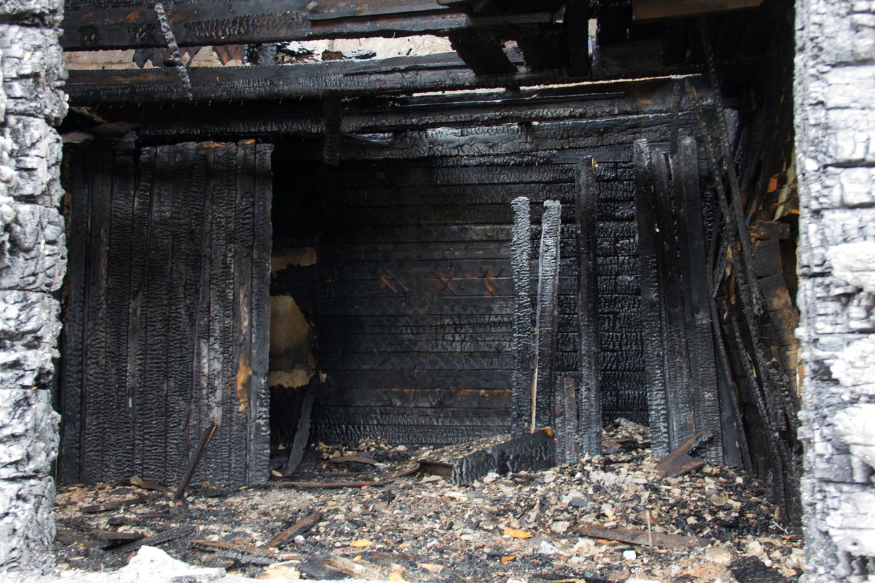 Проводятся проверки по фактам пожаров в Ижевске и Воткинске, на которых погибли люди