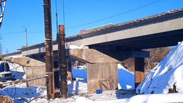 С подрядчиком по ремонту моста через Большую Сарапулку расторгнут договор