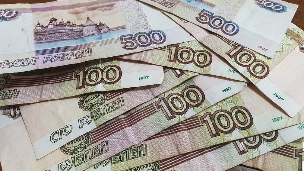 Удмуртия заняла 62-е место в рейтинге российских зарплат