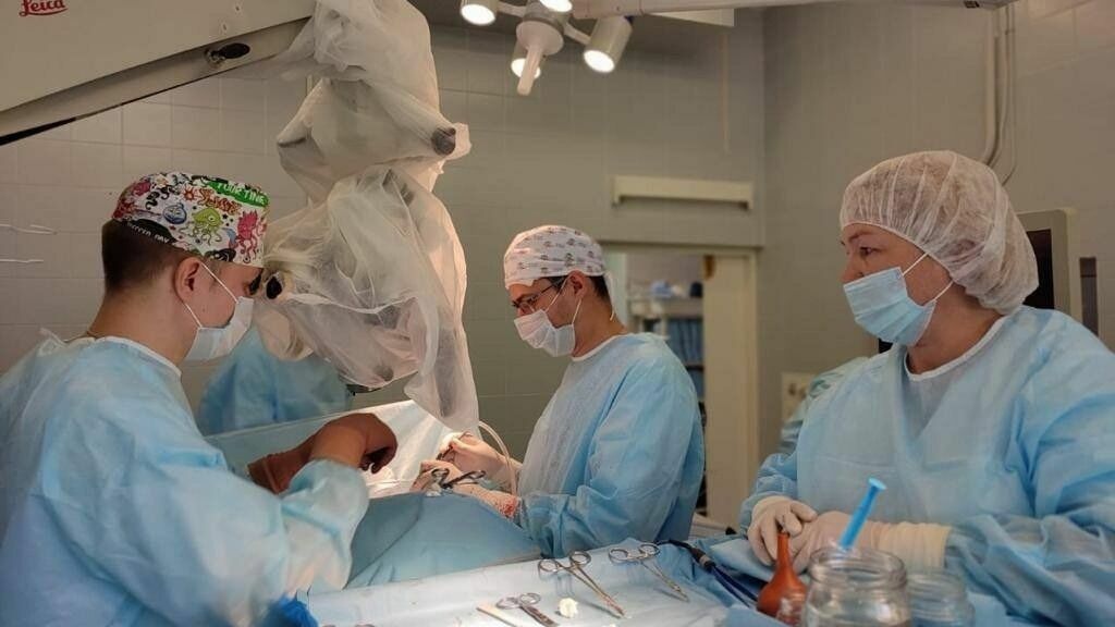 В Ижевске хирурги спасли мужчину от приступов боли, похожих на удары током