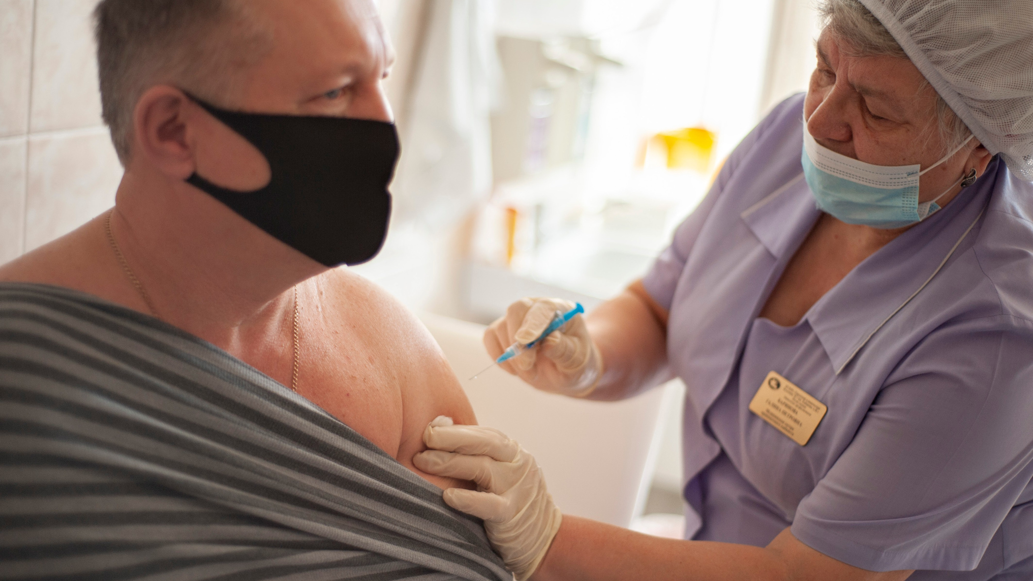 Власти Удмуртии опубликовали рейтинг городов и ведомств по вакцинации от коронавируса
