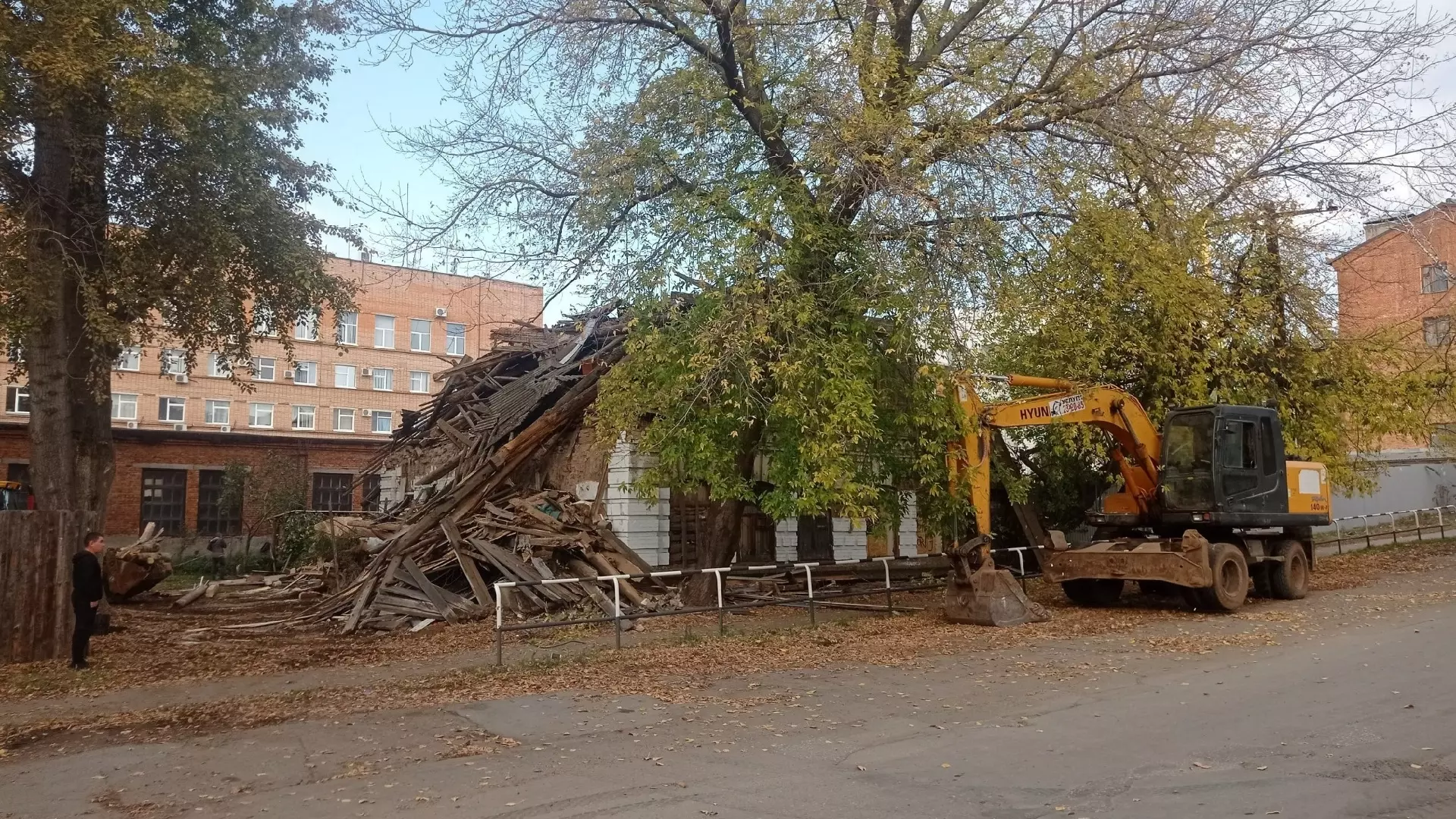 Исторический дом варварски снесли в центре Ижевска