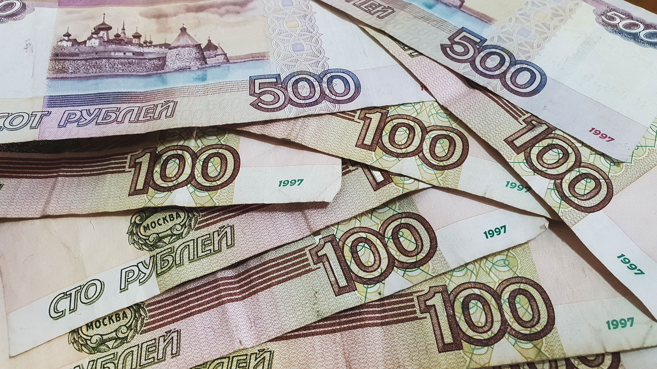 Средняя зарплата в Удмуртии за два месяца 2022 года составила более 40 тысяч рублей