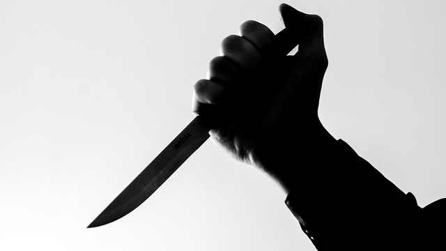 Подросток ножом чуть не убил приятеля в кафе Сарапула