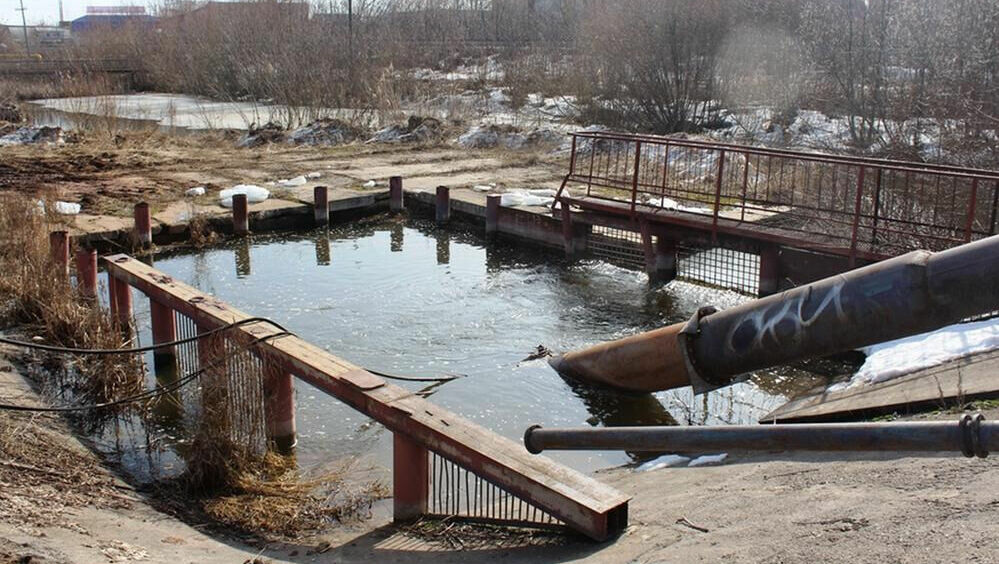 На реке Иж установили насосное оборудование для перекачки паводковых вод