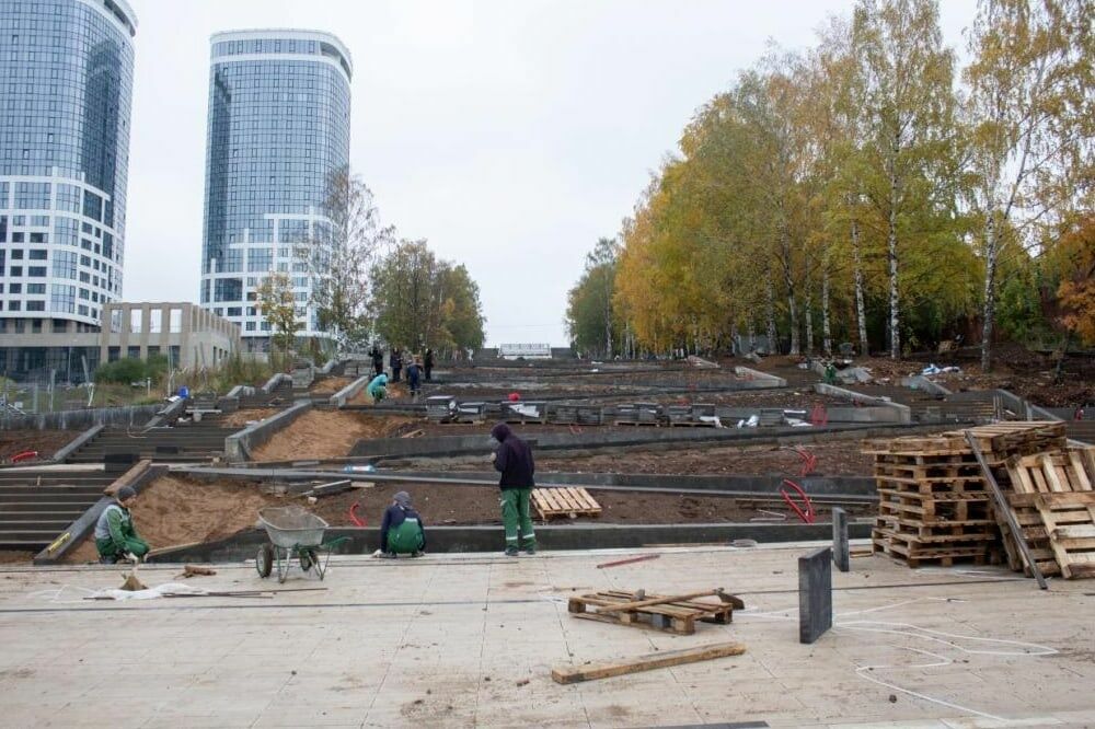 Благоустройство нижней части эспланады Центральной площади Ижевска завершат в ноябре