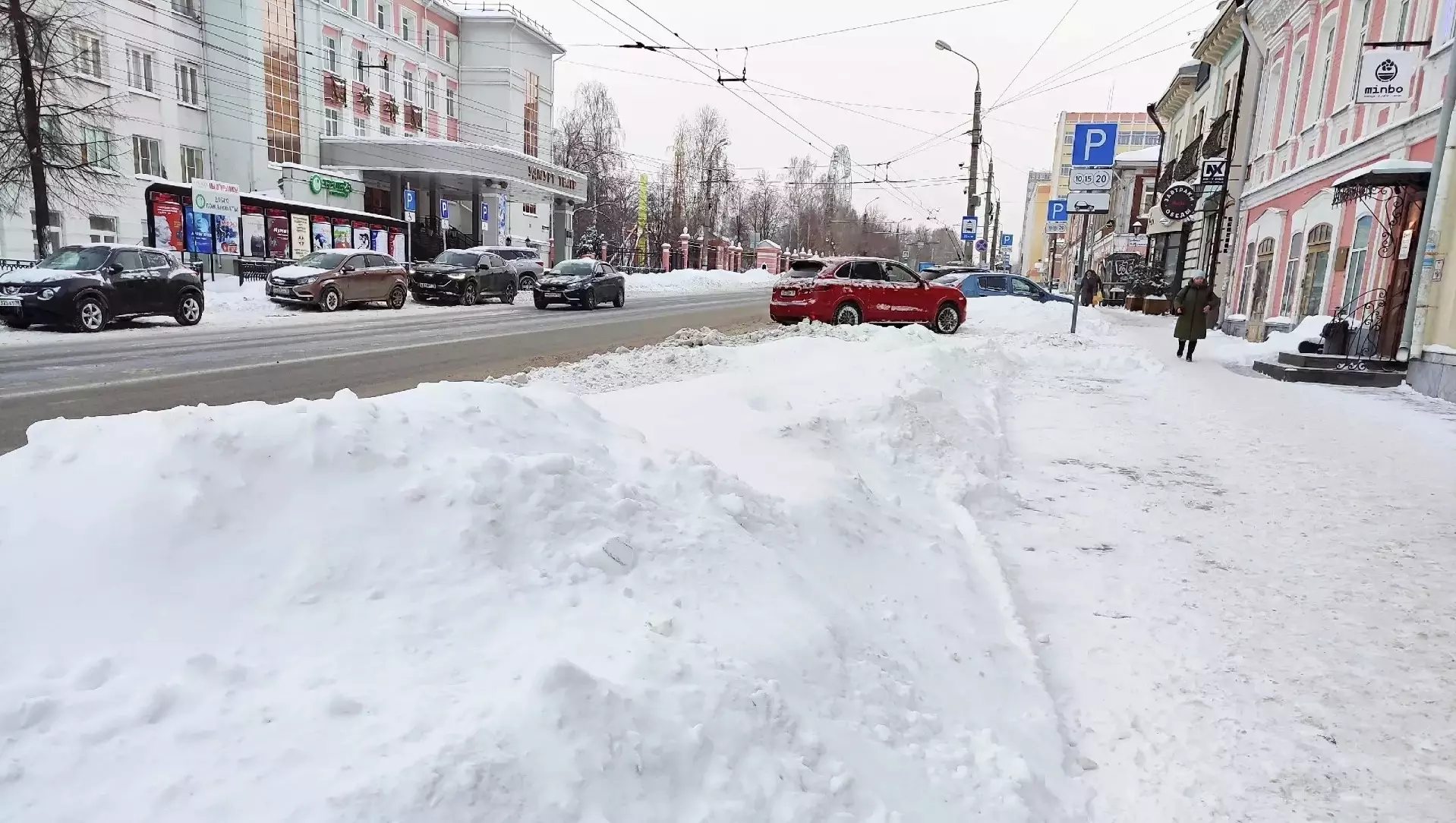 С 9 января в Ижевске снова будут взимать деньги за пользование платными парковками