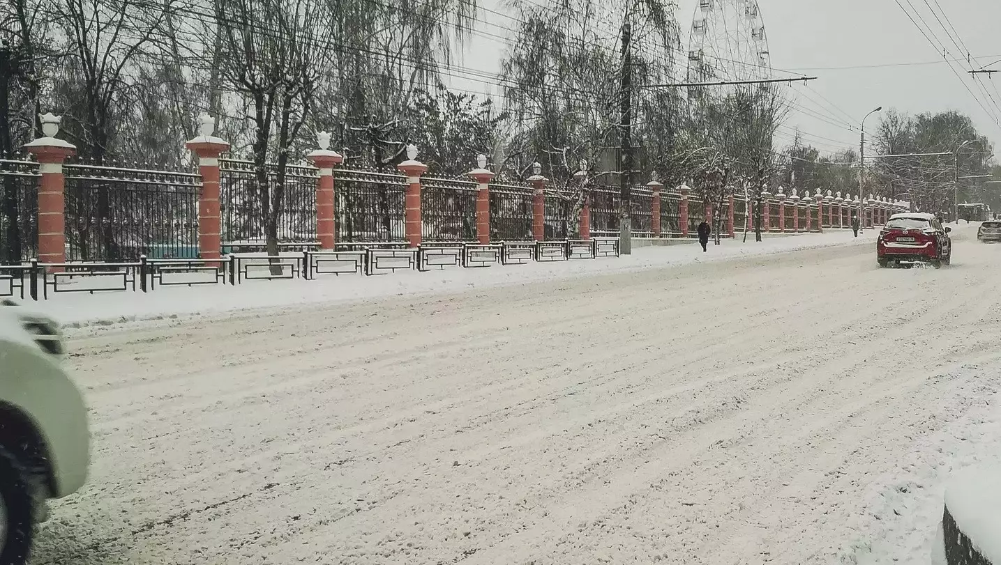 На 100 тысяч оштрафовали администрацию Ижевска за рыхлый снег и сугробы на дорогах