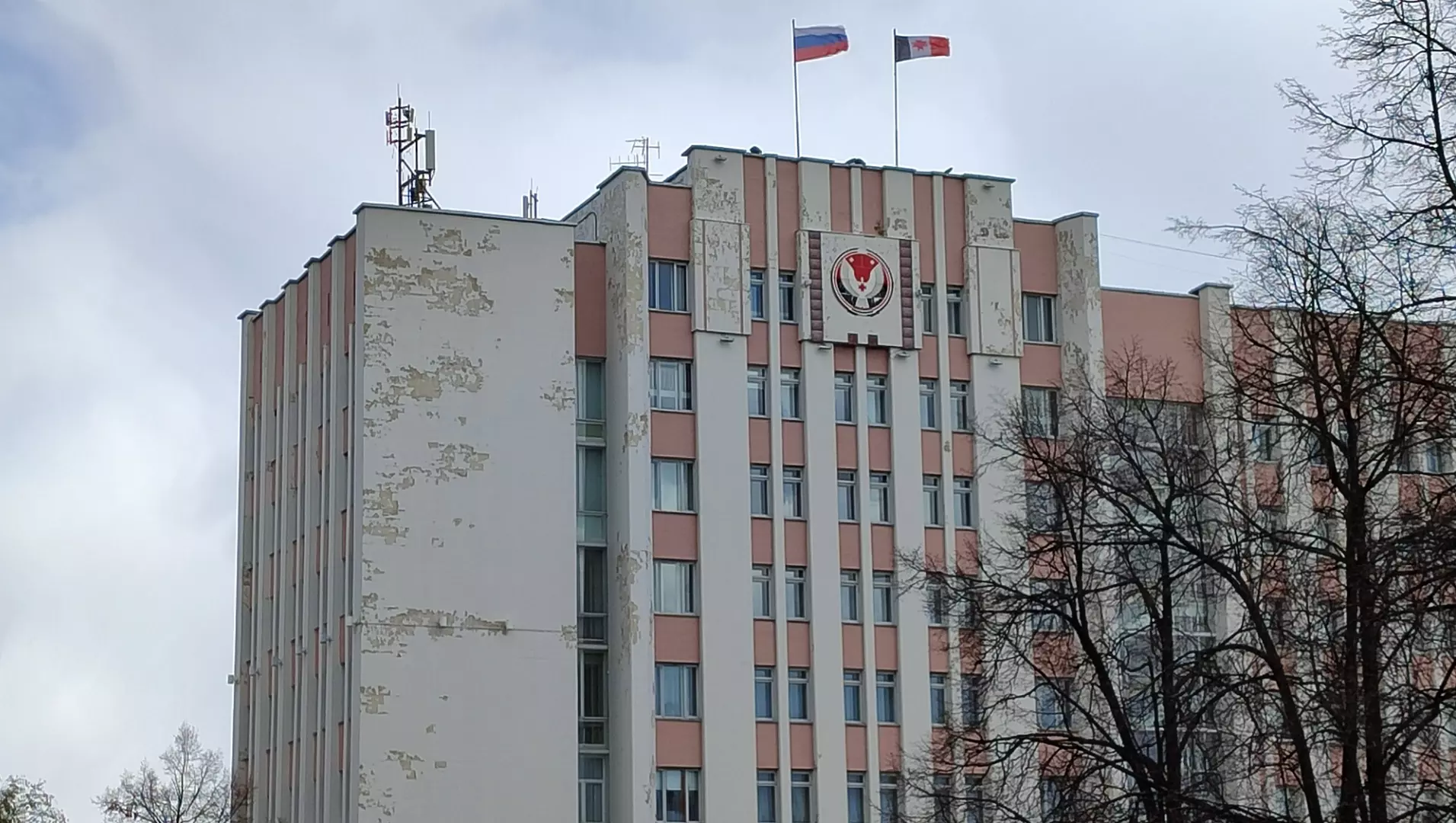 Более 11 млн рублей выделят на ремонт фасада здания Госсовета Удмуртии