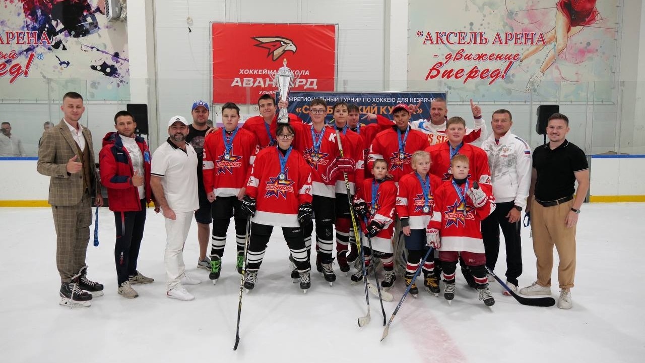 Незрячие хоккеисты из Ижевска стали победителями всероссийского турнира