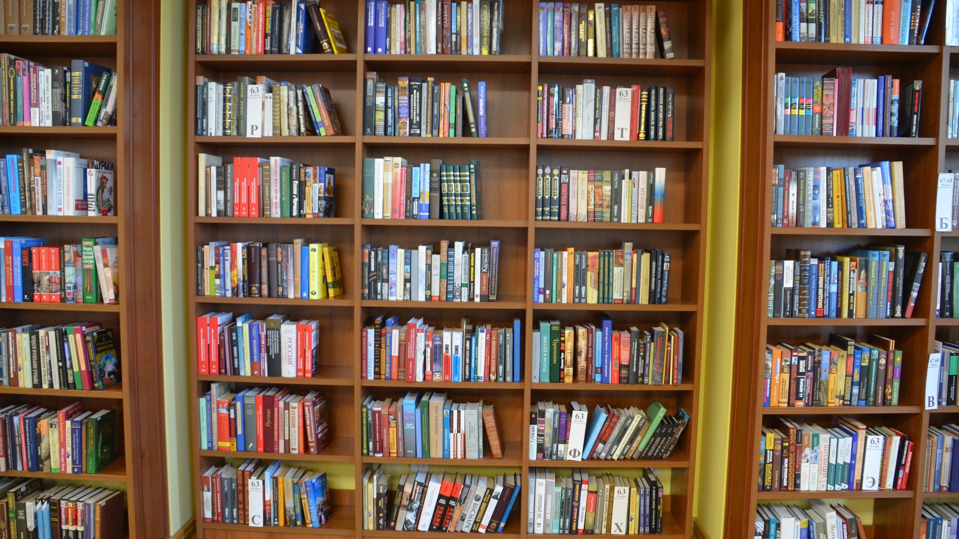 В Удмуртии в текущем году проведут обновление еще 4 библиотек