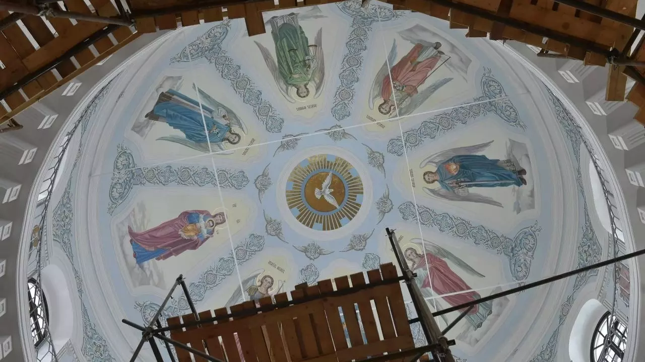 Роспись купола Благовещенского собора завершили в Воткинске