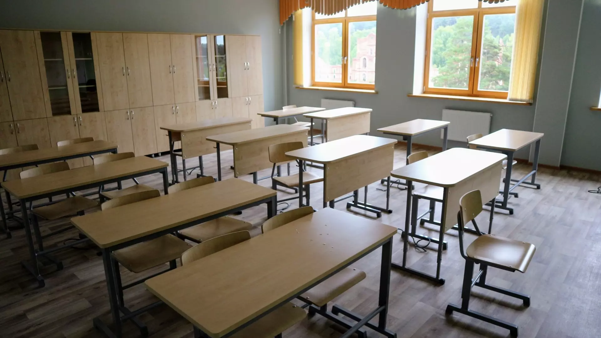 «Необходима вовлеченность»: глава Удмуртии о контроле за капремонтом школ