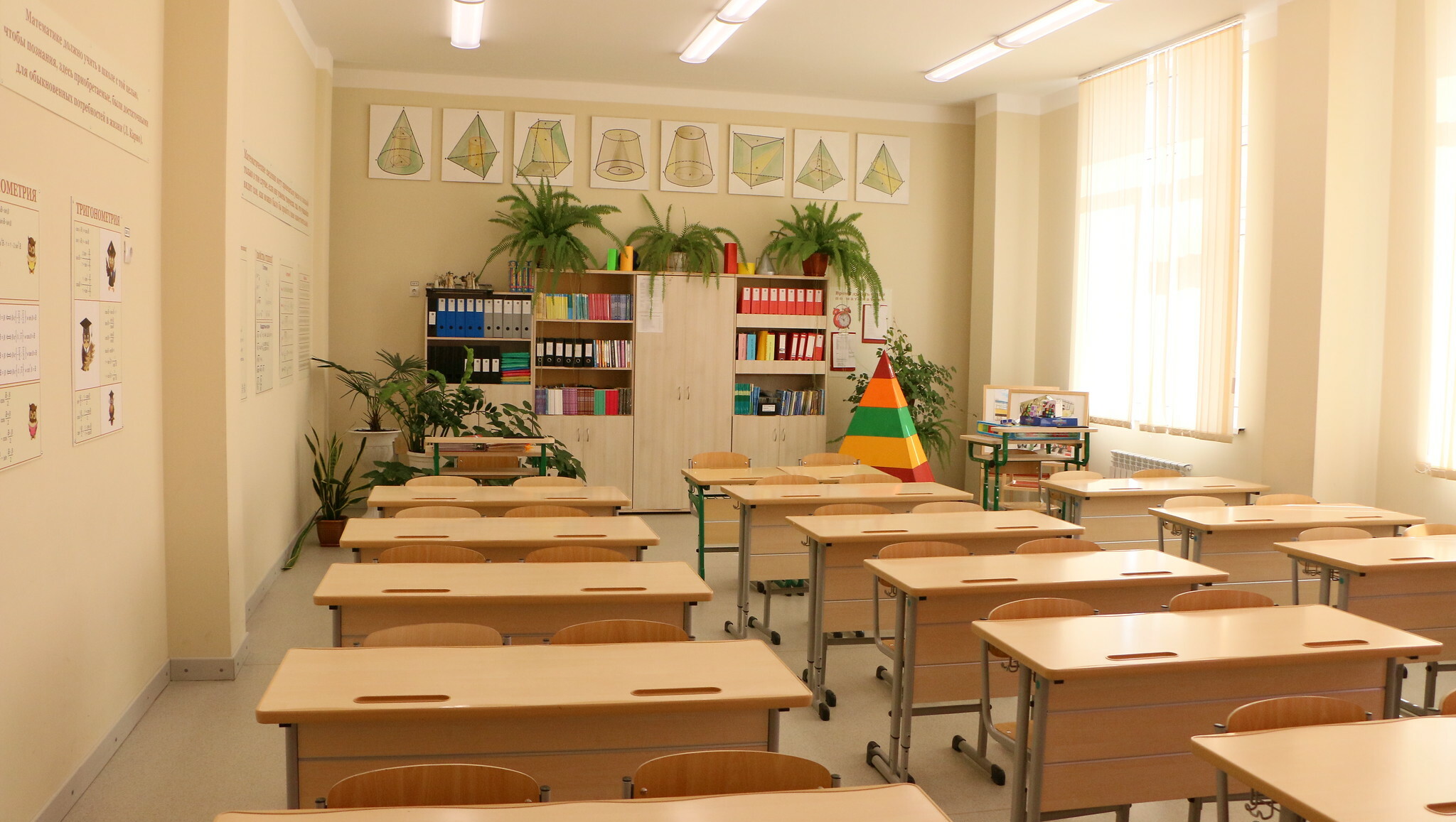 В «старых» ижевских школах откроются 24 «новых» класса