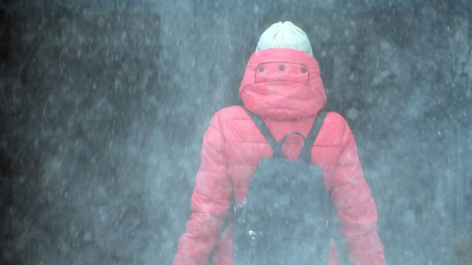 Жителей Удмуртии предупреждают об ухудшении видимости и налипании снега
