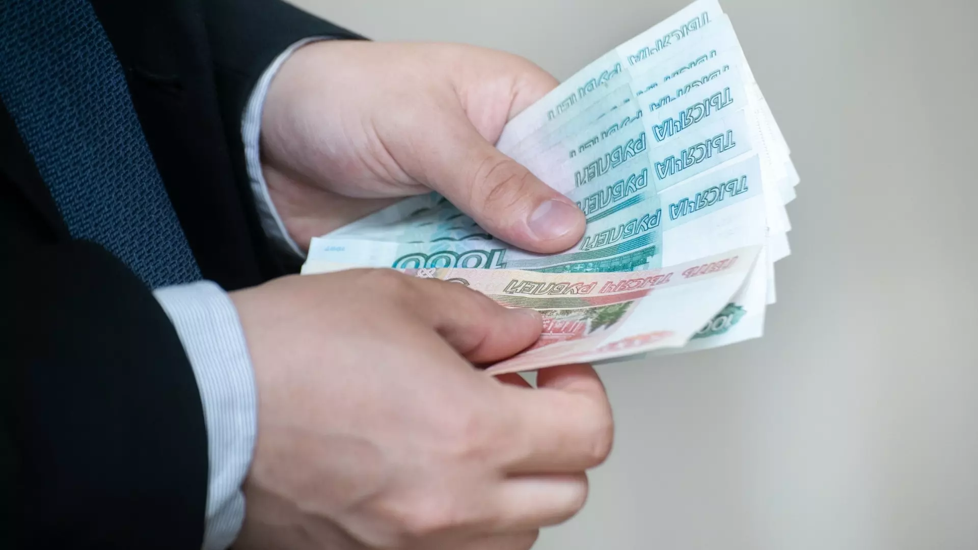 За получение взятки бывший замглавы Можгинского района оштрафован на 1,2 млн рублей