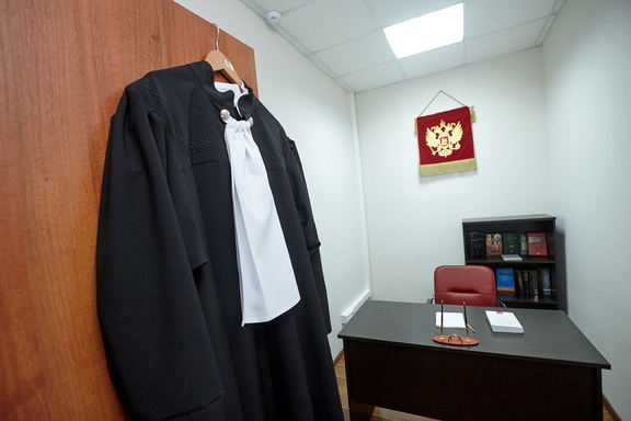 Судья по делу председателя ГКК Удмуртии взяла самоотвод