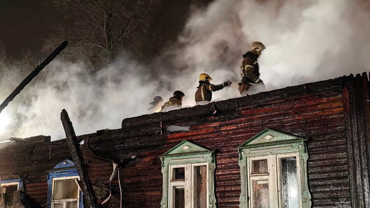 Два ребенка и мужчина погибли при пожаре в Ижевске