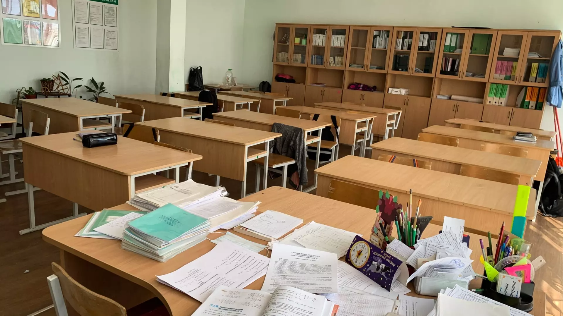 Проект школы в Пычанках придется менять из-за опасных отделочных материалов