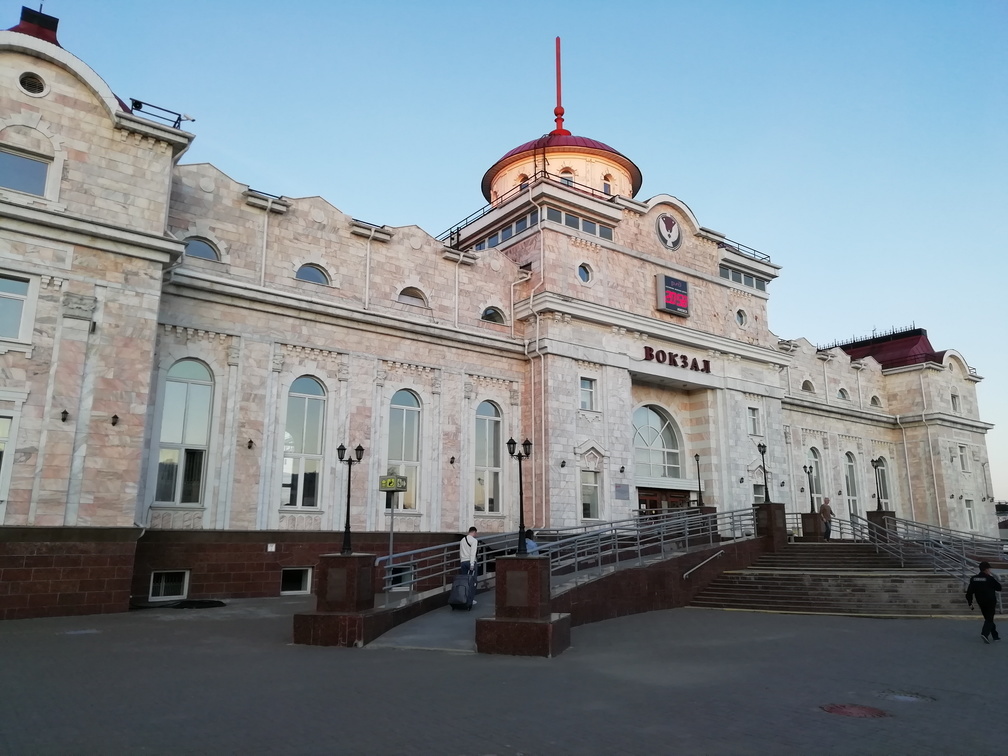 Прибывающих в Ижевск на вокзалах и в аэропорту будут встречать медики