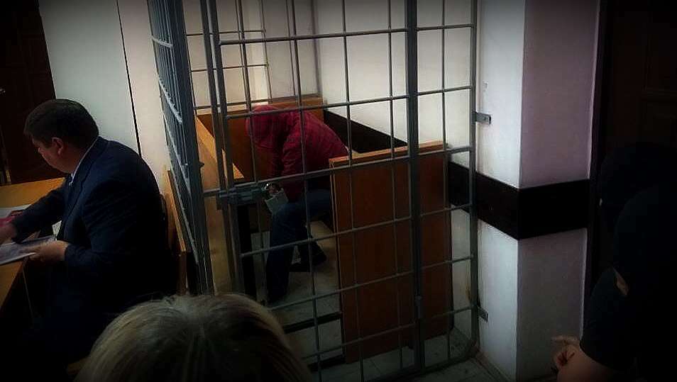 Мошенник под видом сотрудника ФСБ с соучастниками обманул жителя Воткинска