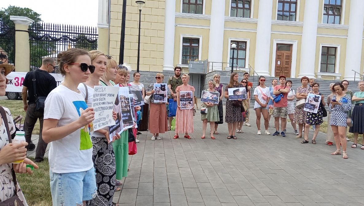 Скорейшего строительства приюта для животных потребовали на митинге в Ижевске