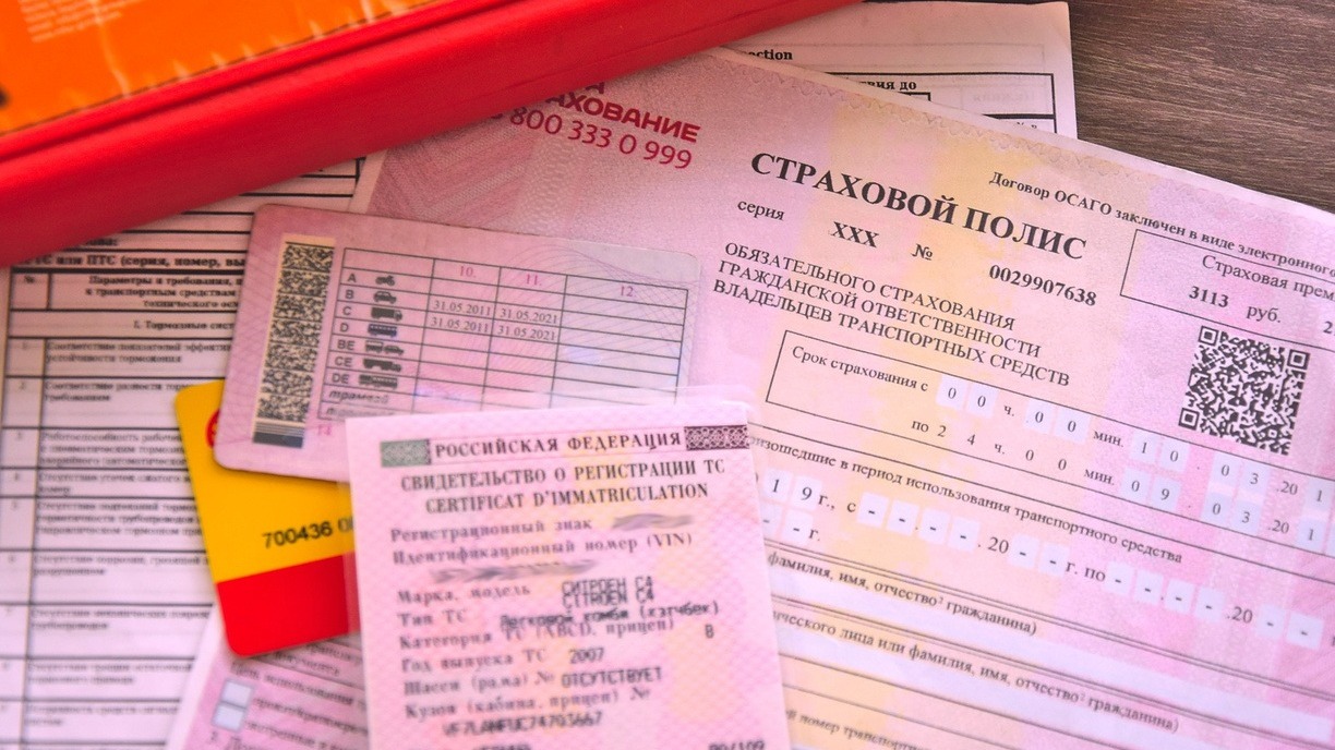 В Удмуртии страховой агент забирала себе деньги за проданные фальшивые полисы ОСАГО