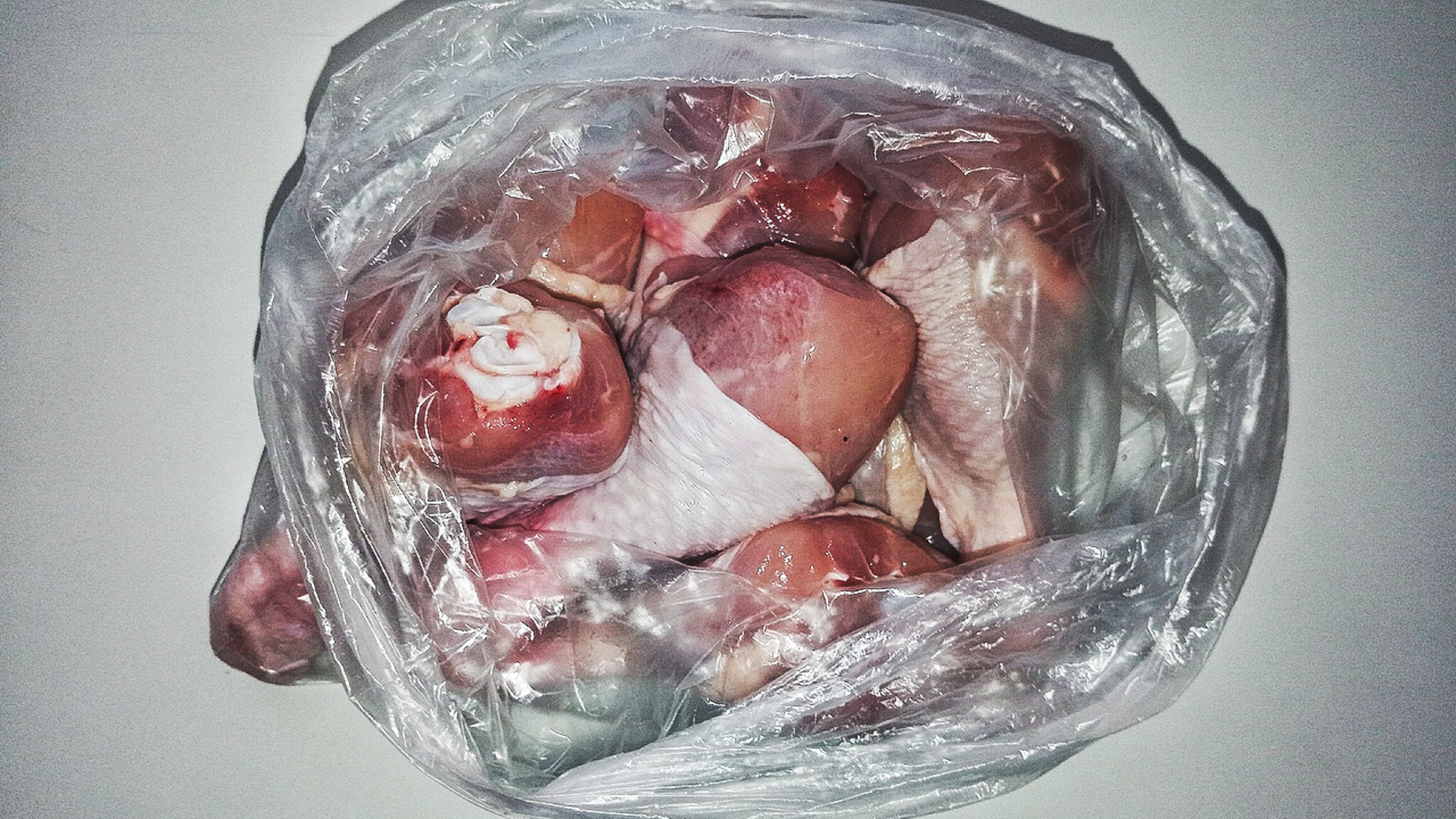 175,2 кг небезопасной мясной продукции изъяли из магазинов Ижевска