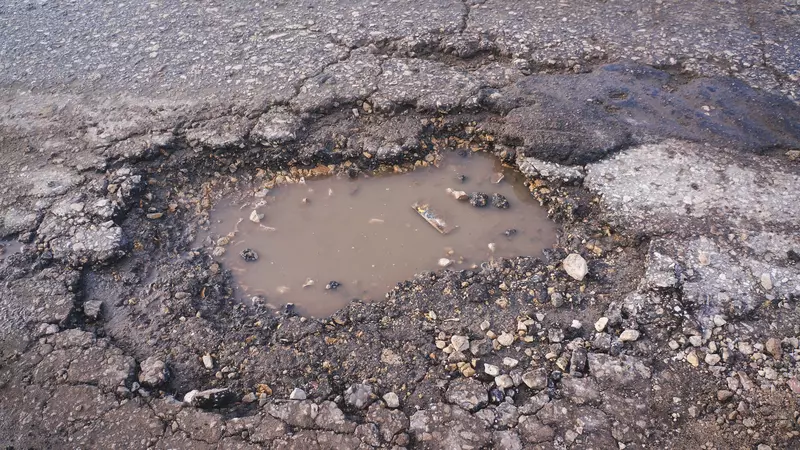 Сила в градусах: Ямочный ремонт дорог в Удмуртии начнут при -9