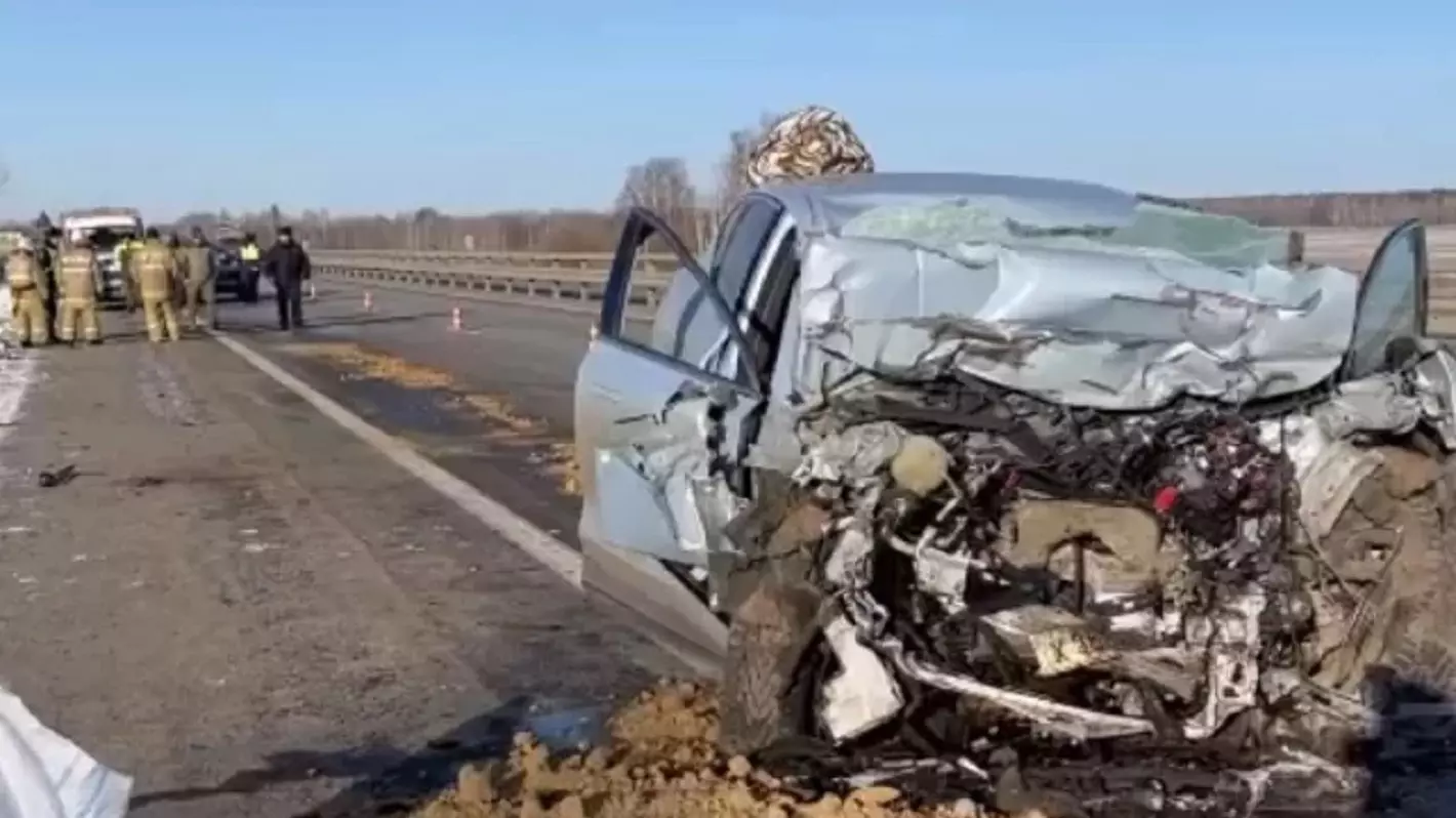 В автокатастрофу в Свердловской области попали жители Удмуртии