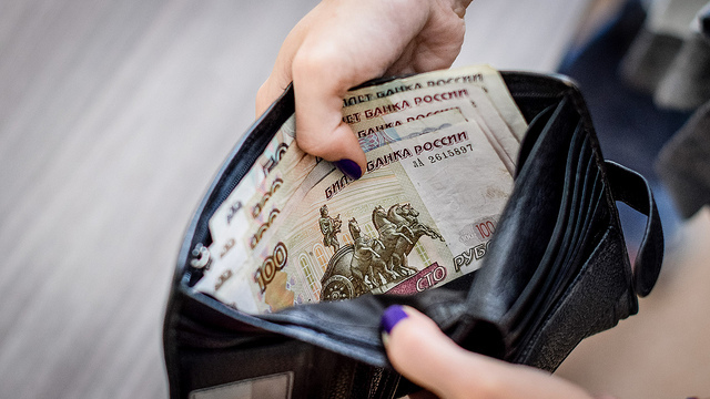 Средний размер «займа до зарплаты» в Удмуртии вырос на 14,1% - почти до 7 тыс. рублей