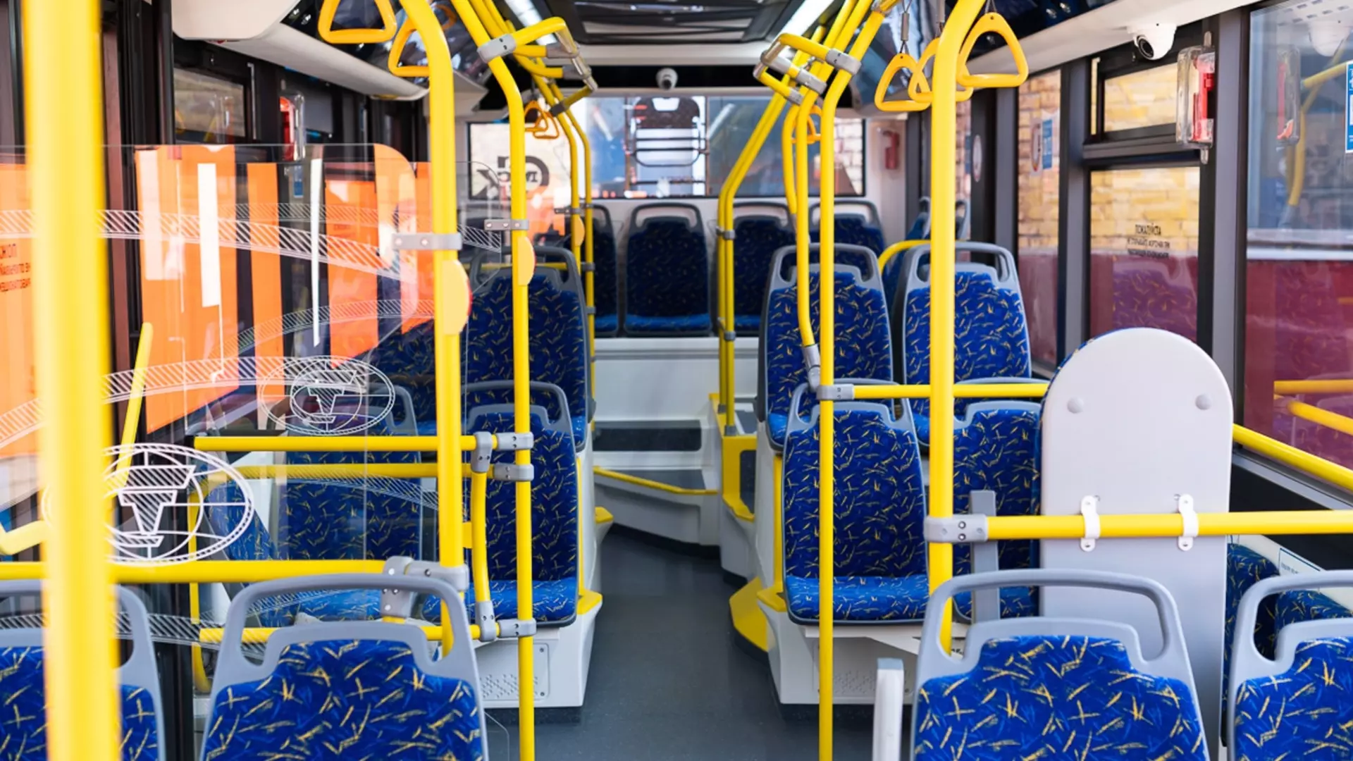 В Ижевск доставлен первый троллейбус, способный ездить без проводов