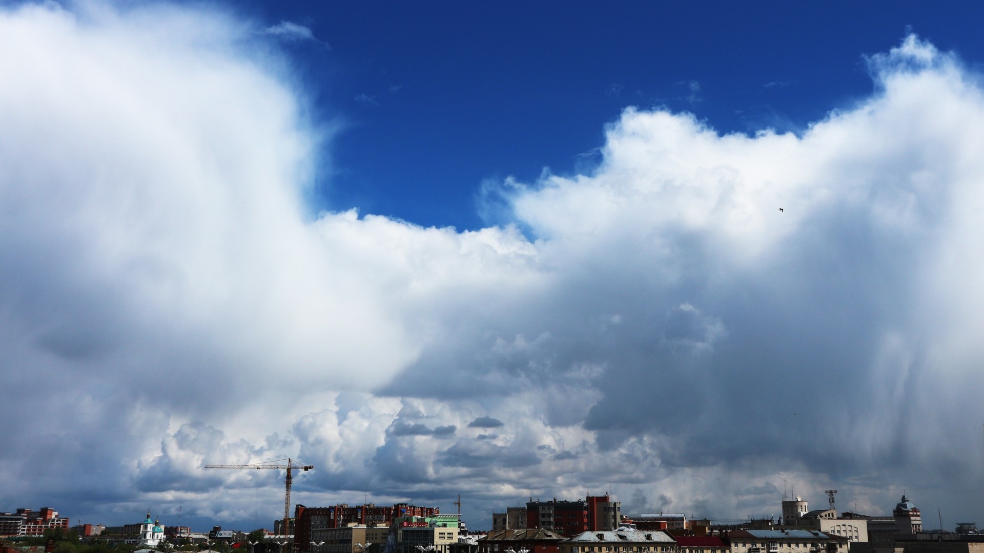 Переменная облачность и небольшие дожди: к Удмуртии подкрадывается осень