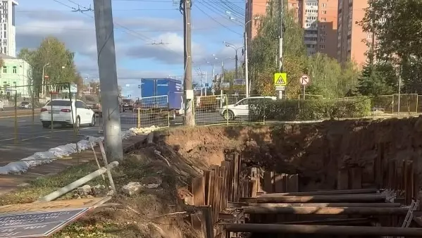 Новый ливневой коллектор строят на улице Кирова в Ижевске