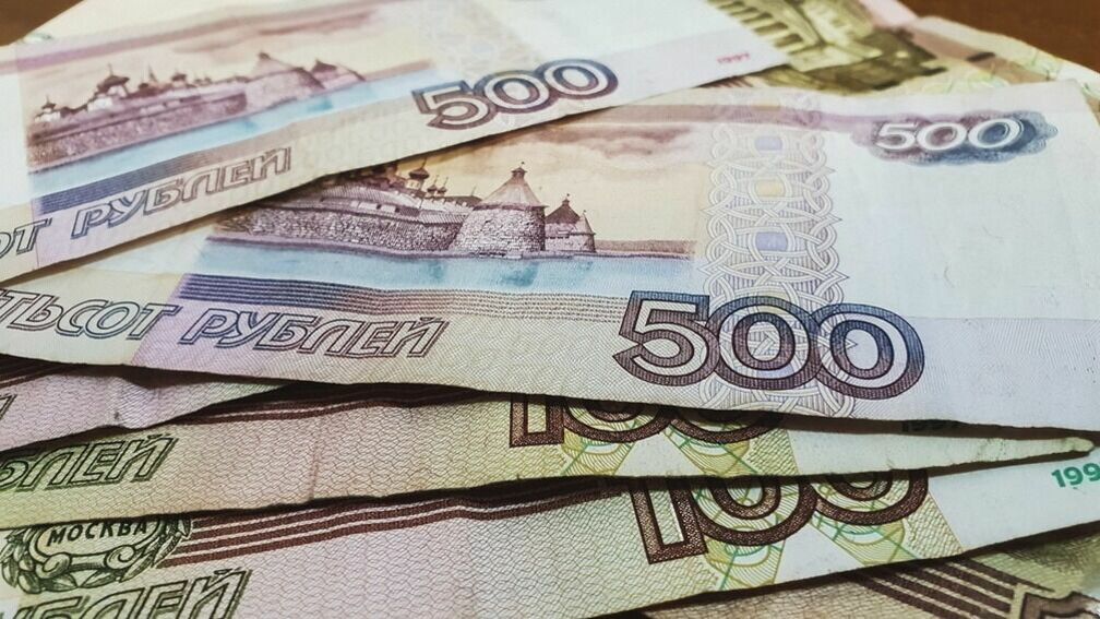 Удмуртия в аутсайдерах среди регионов России по уровню зарплат