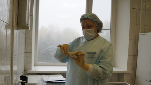 В России коронавирус внесли в список заболеваний, опасных для окружающих