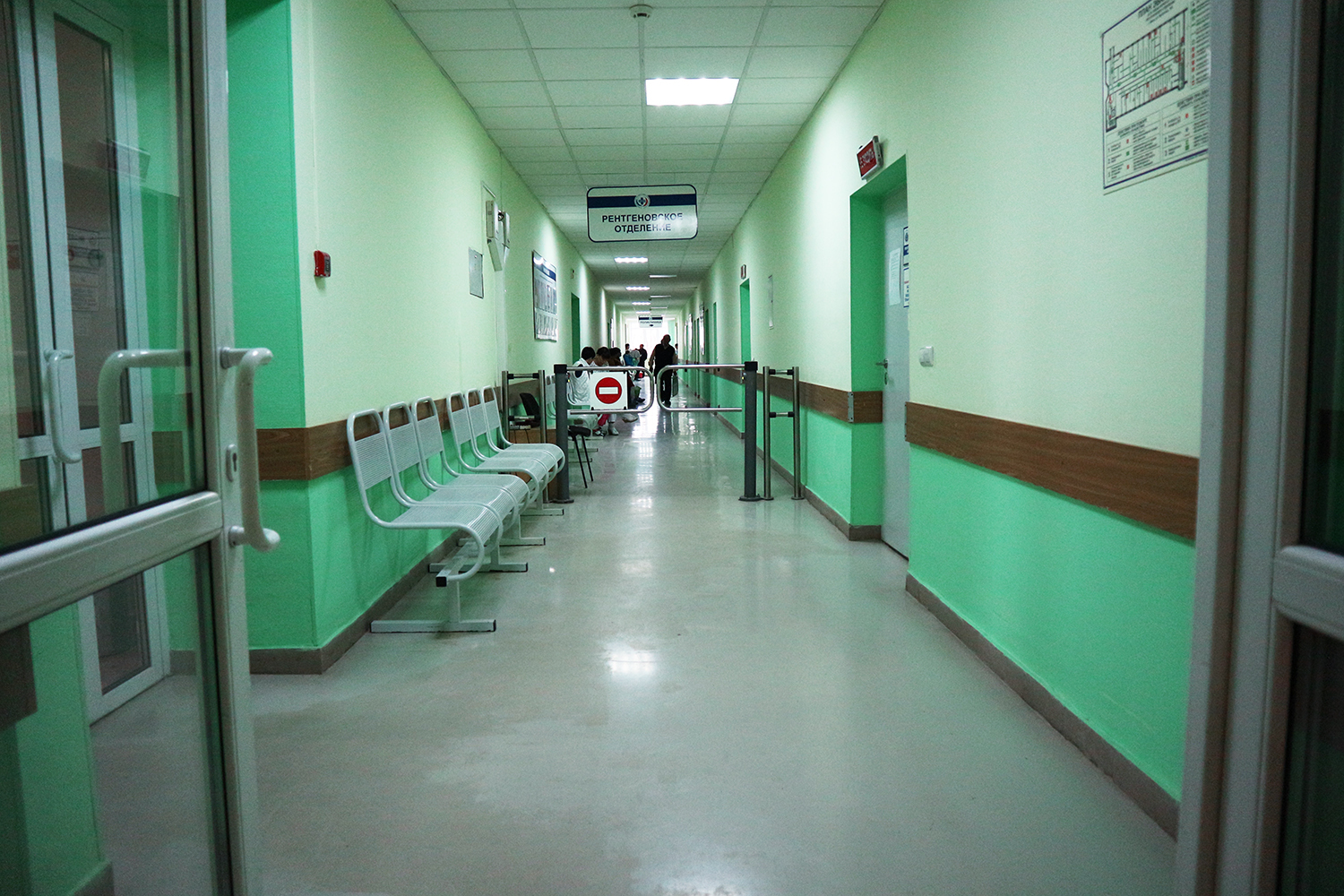 Обращения по выплатам медикам в Удмуртии начали принимать в ОНФ