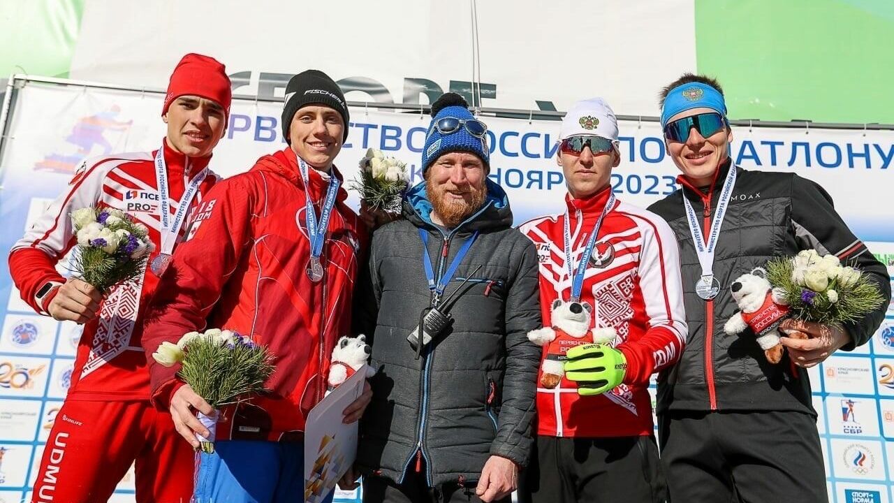 Биатлонисты сборной Удмуртии выиграли серебро на Первенстве России среди юниоров