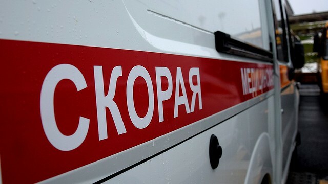 Школьница выпала из окна дома по ул. Короткова в Ижевске