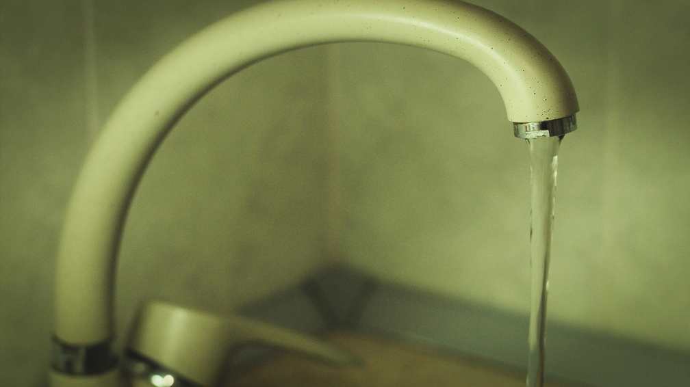 В Удмуртии жители поселка Борок не знают, кому платить за воду
