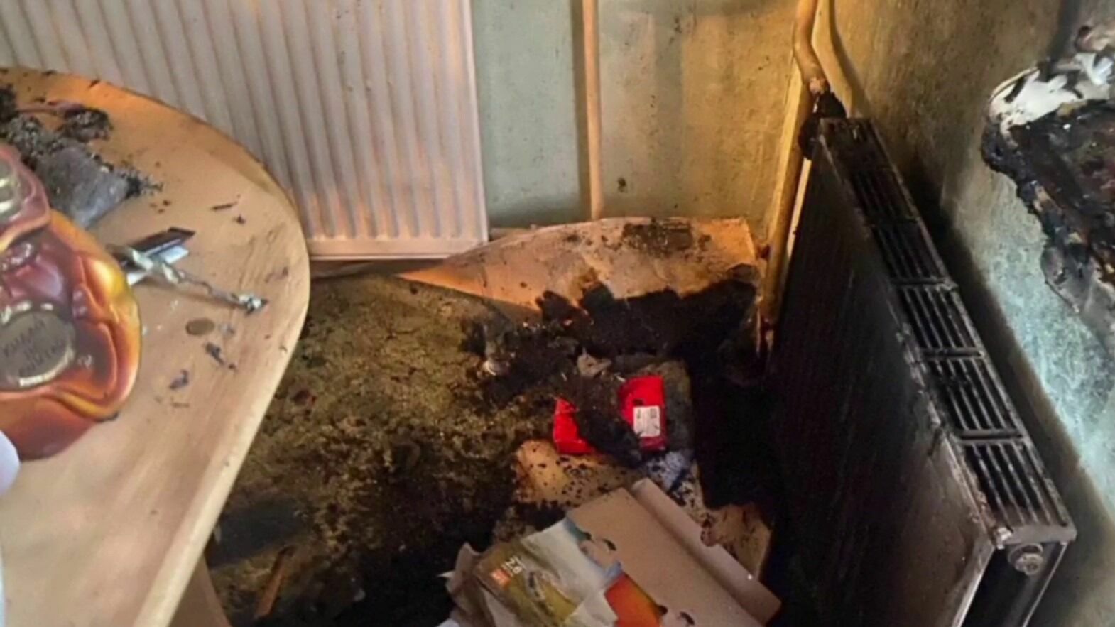 Соседи сверху нечаянно подожгли квартиру в Ижевске