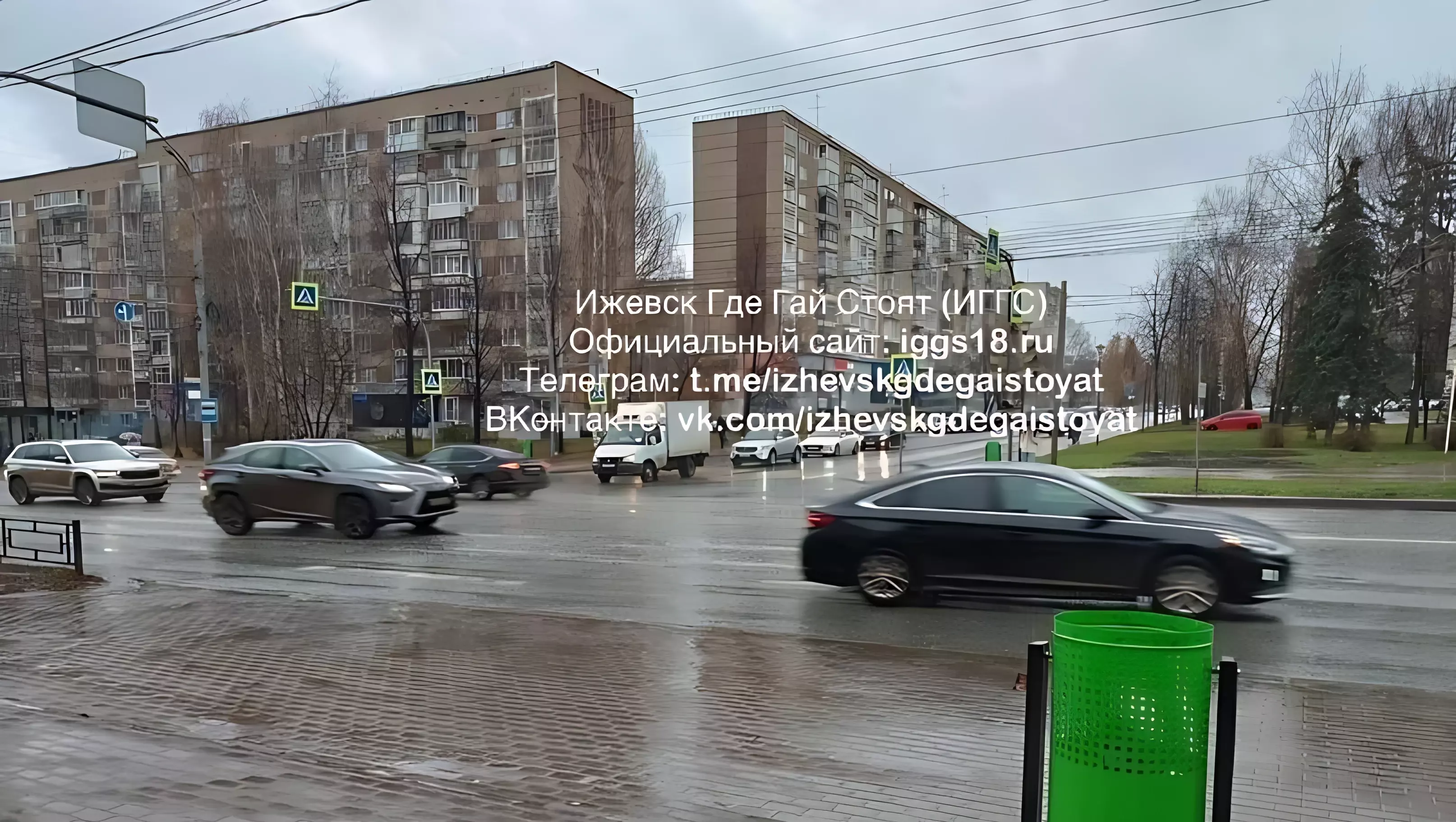 В Ижевске сломался светофор на перекрестке улицы Пушкинской и переулка Северного