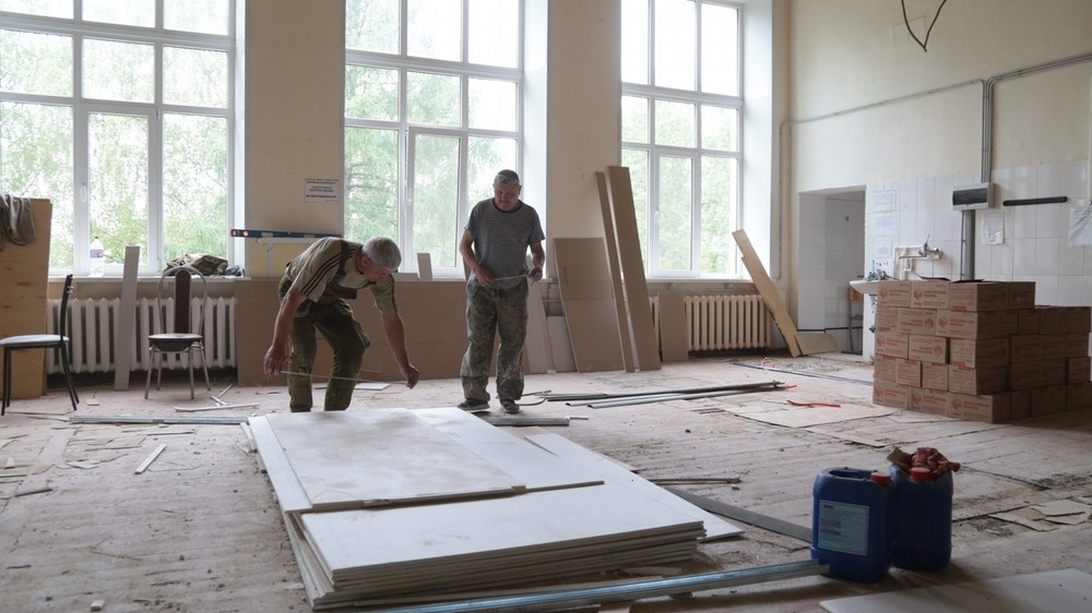 Капитальный ремонт в ижевской школе № 63 должен завершиться в декабре