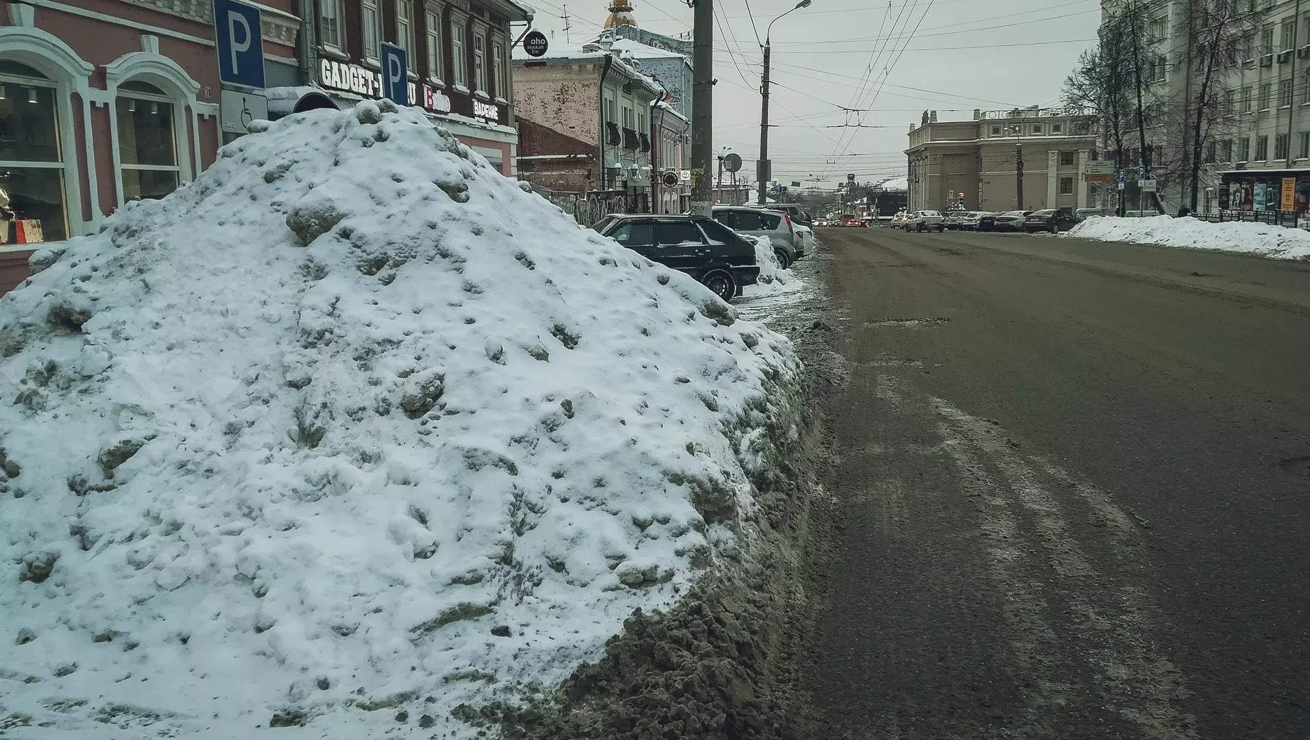 40 тысяч кубометров снега с начала сезона вывезли дорожники Ижевска