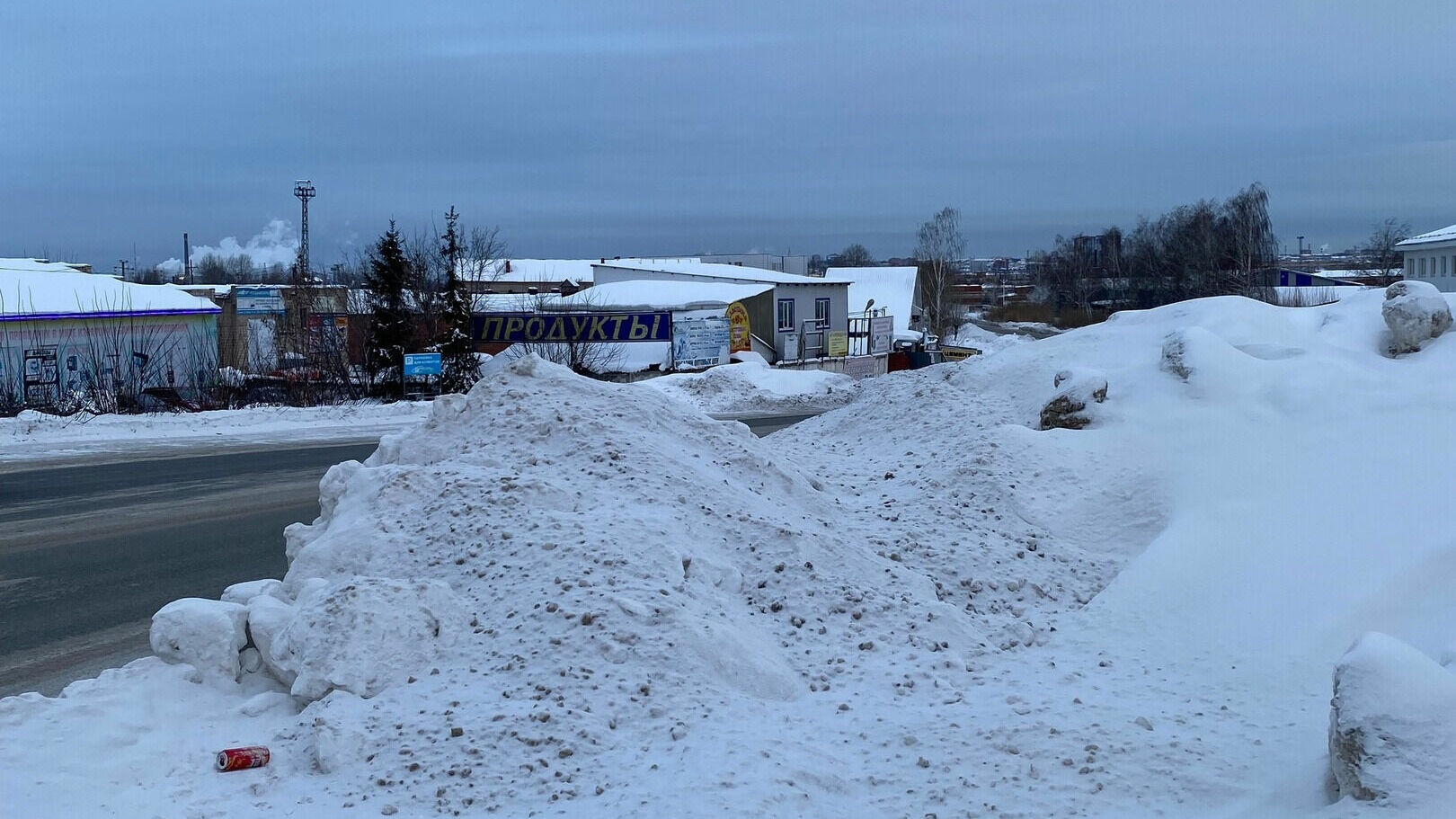 Снег вывезут с 11 улиц Ижевска в ночь на 13 января