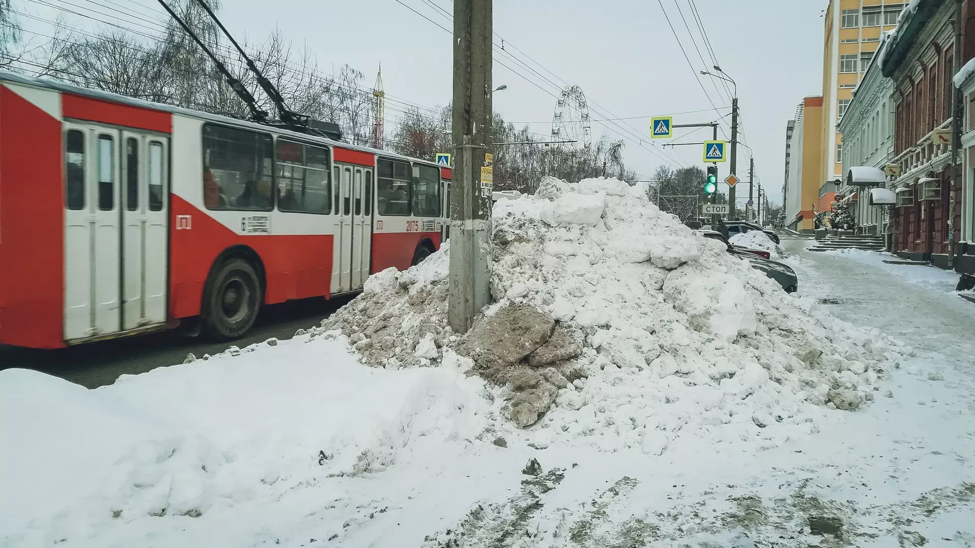 Стало известно, с каких улиц вывезут снег с 11 по 15 января в Ижевске