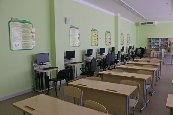 Три лицея и 11 школ Ижевск передаст в собственность Удмуртии