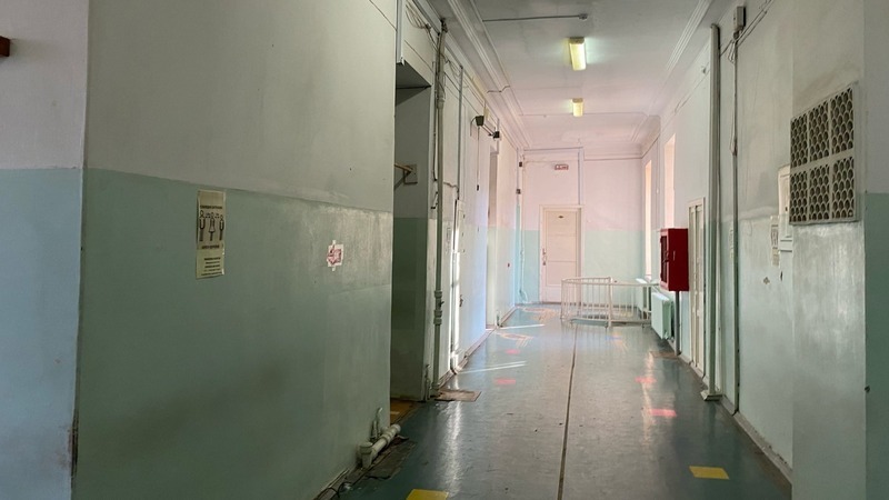 В Каракулино подрядчик не смог в установленный срок закончить ремонт больницы